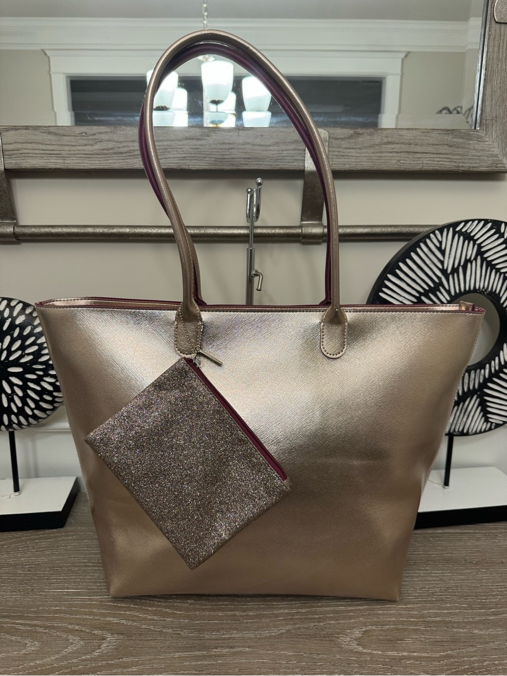 Bath and Body Works large Metallic Rose Gold Tote Bag with Glitter Pouch